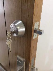 Locksmith In Mississauga - Weiser, Schlage Locks Installation