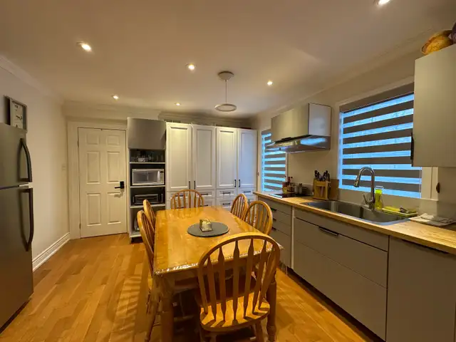 Room   Den for Rent | Wismer, Markham | $850 - Photo 5