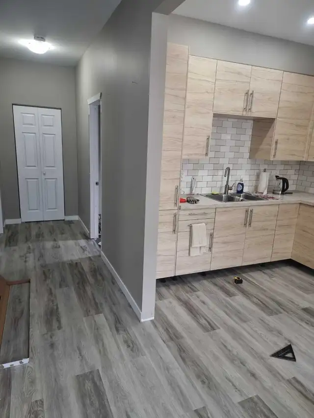 One bedroom - Photo 3