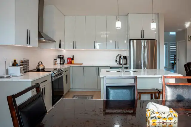 House for rent - Photo 3