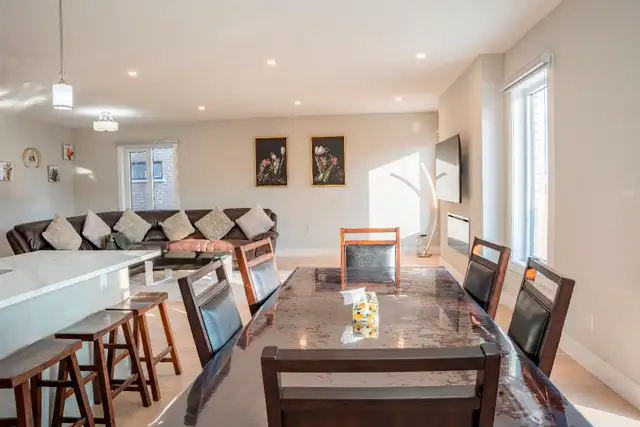 House for rent - Photo 4