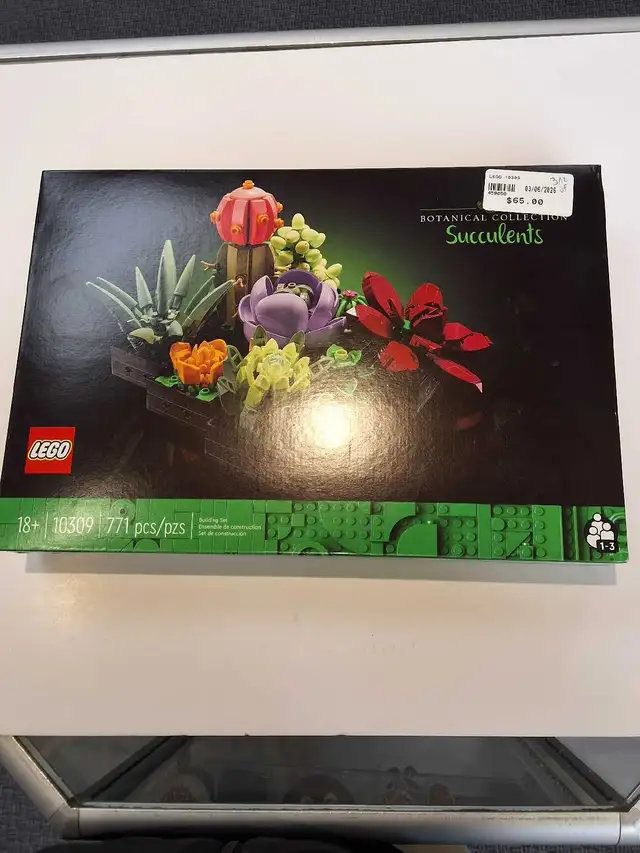 Botanical Collection Succulents Lego 10309  Brand New Sealed