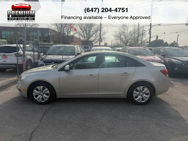 2016 Chevrolet Cruze Limited  3 YEAR WARRANTY INCLUDED - Photo 3