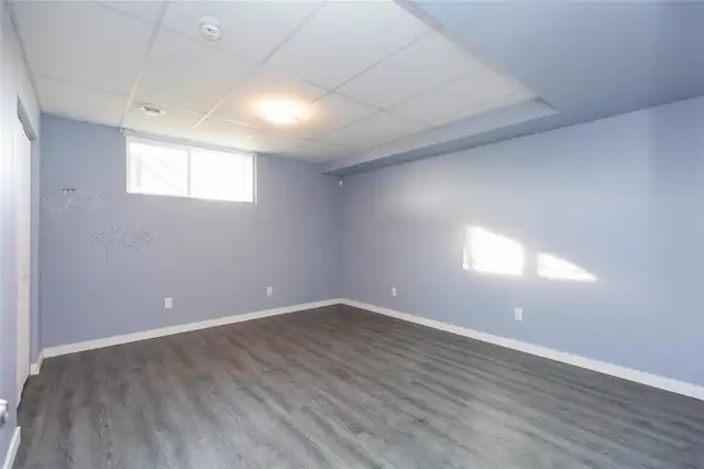 2 Bedroom Basement for Rent - Photo 4