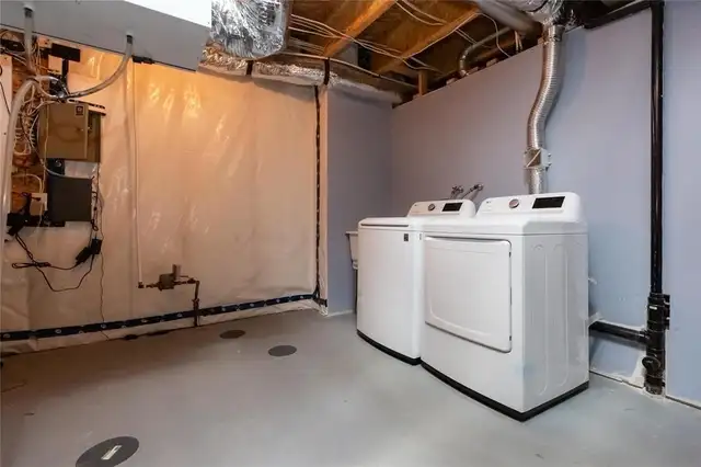 2 Bedroom Basement for Rent - Photo 6