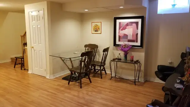 $975 - 1 room in bsmt apt, Richmond Hill, Bathurst / Elgin Mills - Photo 3