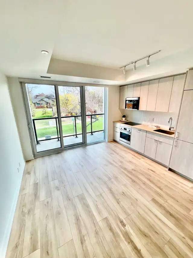 BRAND NEW -STUNNING 1 BED  DEN CONDO IN HIGH PARK FOR LEASE! - Photo 11