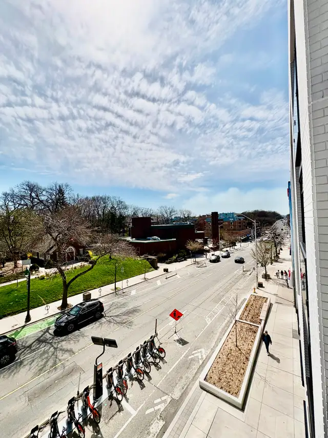 BRAND NEW -STUNNING 1 BED  DEN CONDO IN HIGH PARK FOR LEASE! - Photo 17