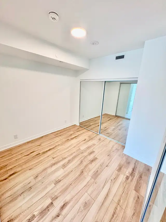 BRAND NEW -STUNNING 1 BED  DEN CONDO IN HIGH PARK FOR LEASE! - Photo 22