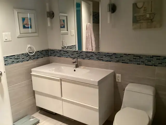 Room for rent/Chambre a louer $850 all included in a large house - Photo 12