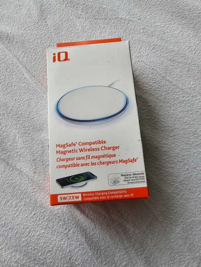 iQ MagSafe Charger brand new