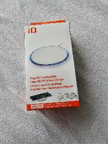 iQ MagSafe Charger brand new