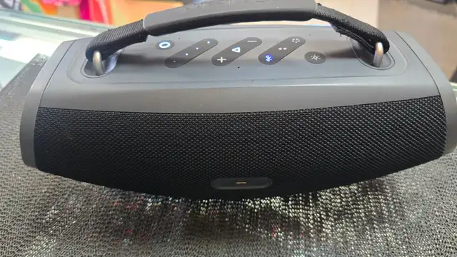 Skullcandy Barrel Mini Wireless Boombox Speaker - Photo 2