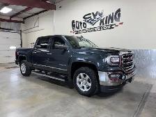 2017 GMC Sierra 1500 SLT / 4x4 / Crew / Local / 0 Accident