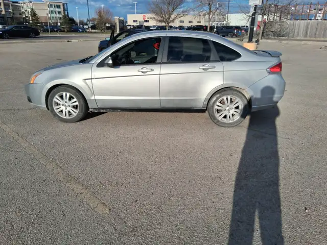 Freshly Safetied 2009 Ford Focus - Photo 4