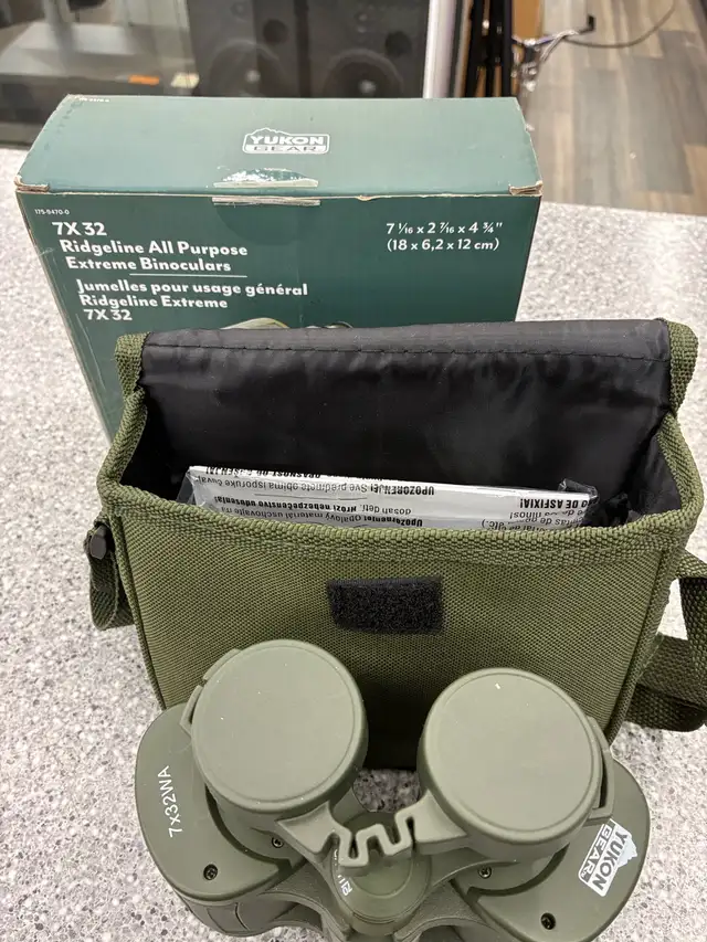 Yukon Gear 7X32 Ridgeline Binoculars - Photo 2