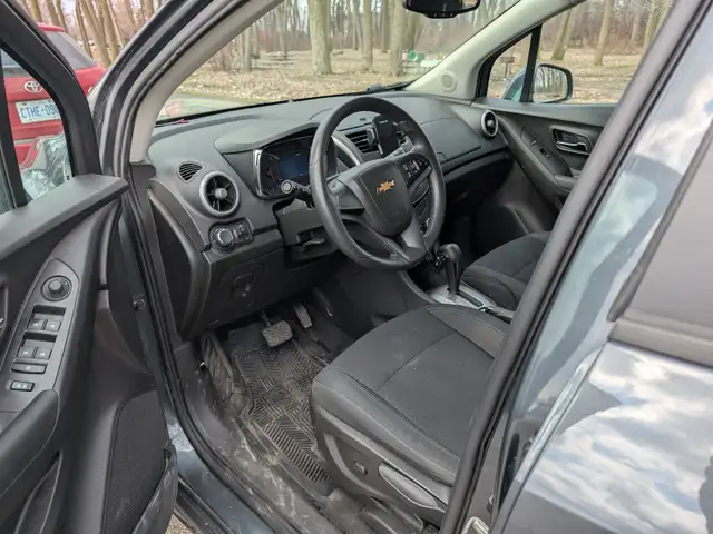 2016 Chevrolet Trax LS - Photo 9