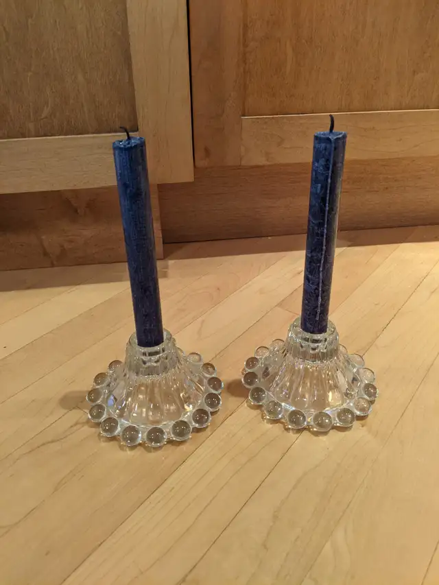 Antique Boopie Glass Candle Holder Set - Photo 2