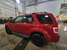 2010 Loaded Ford Escape  $ 4000.00 Obo - Photo 2