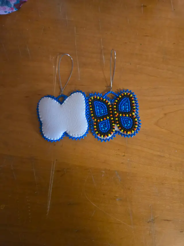 Beautiful Beaded Butterfly - Photo 2
