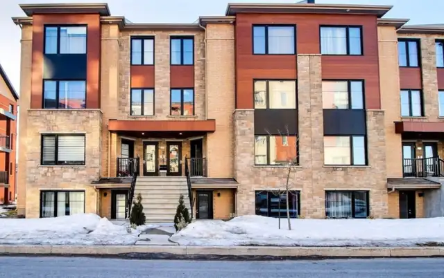 Grand 4 1/2 Brossard Disponible à partir du 1er mai