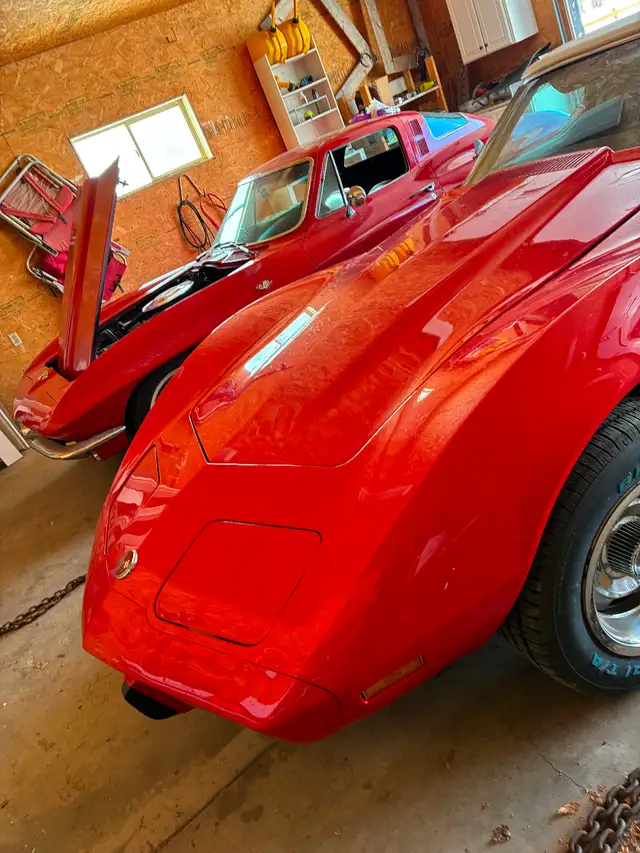 1975 Corvette Convertible - Photo 5