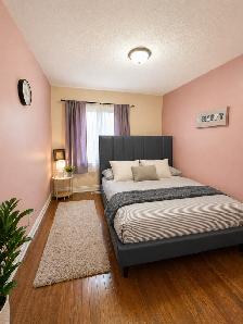 TWO PRIVATE ROOMS AVAILABLE-UPPER FLOOR- (ST CLAIR & BRIMLEY )