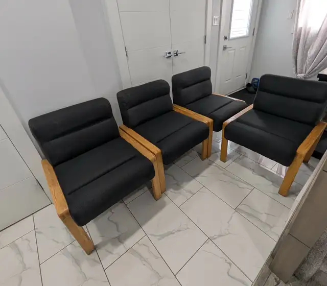 Wood Guest/Reception Chair with Cushion - Photo 3