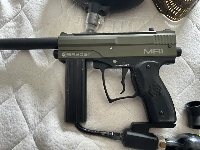 Spyder Paintball set with CO2 refill system - Photo 2