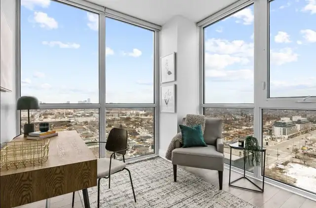 Etobicoke 1bed1bath condo for rent (female roommate only - Photo 2