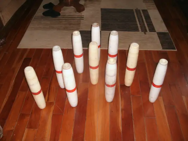 Bowling Candle Pins . Made out of high-density Polyethylene Pla - Photo 2