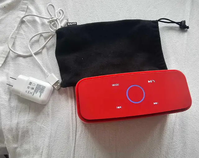 DOSS Bluetooth Speaker BRAND NEW