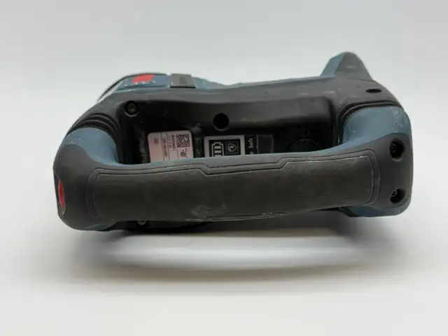 Bosch 18V SDS-Max Rotary Hammer 1-7/8' (GBH18V-45C)- $899 - Photo 6