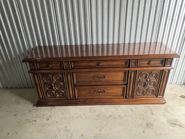 Free delivery used Vintage Wood Dresser with Ornate Carvings - Photo 2