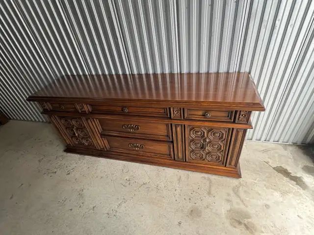 Free delivery used Vintage Wood Dresser with Ornate Carvings - Photo 4