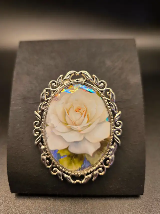 My Handmade Flower Brooches (part 1of2) - Photo 7