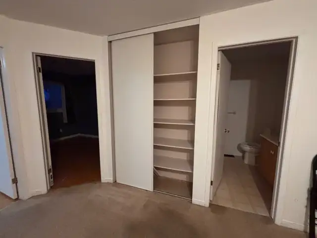 4 Bed 4 Bath Townhouse in Kanata - Photo 8