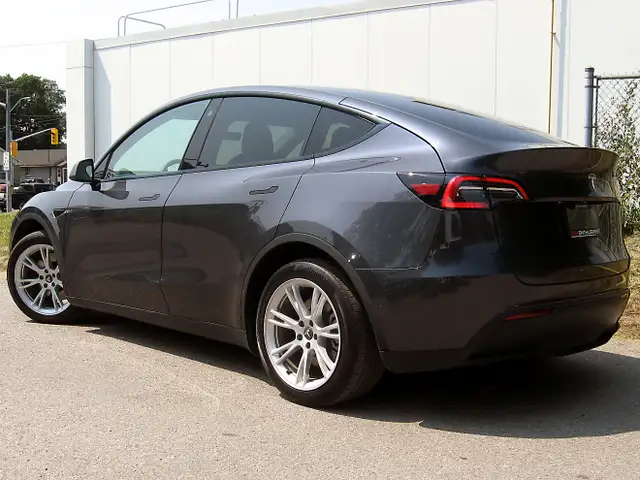 2023 Tesla Model Y Long Range AWD TESLA WARR 2031 - Photo 7