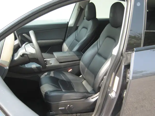 2023 Tesla Model Y Long Range AWD TESLA WARR 2031 - Photo 18