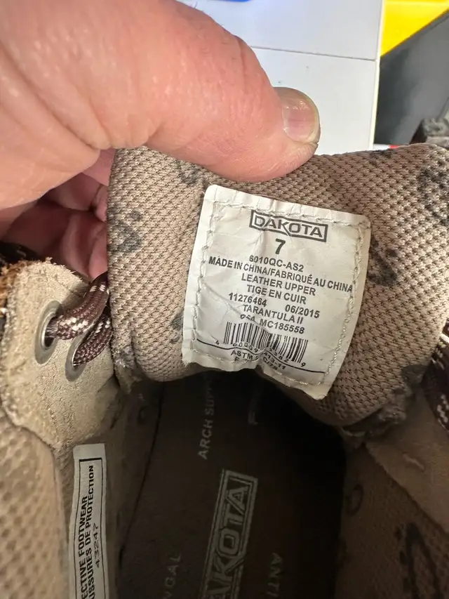 Ladies Steel Toe Boots - Photo 4