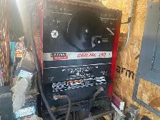 Lincoln Idealarc 250 Ac Dc welder