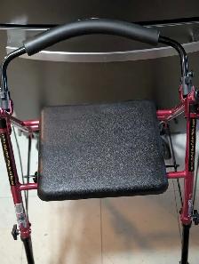 drive 4 wheeled foldable rollator walker with seat