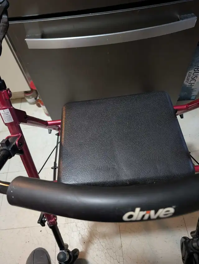 drive 4 wheeled foldable rollator walker with seat - Photo 6