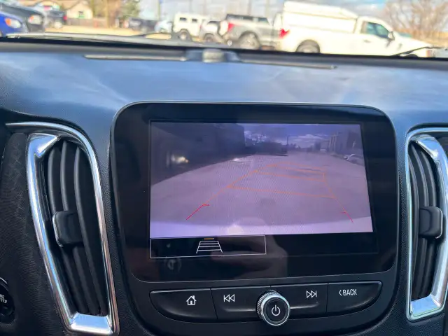 2021 Chevrolet Malibu 4DR SDN LT - Photo 11