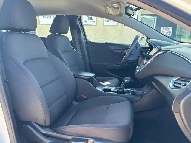 2021 Chevrolet Malibu 4DR SDN LT - Photo 15