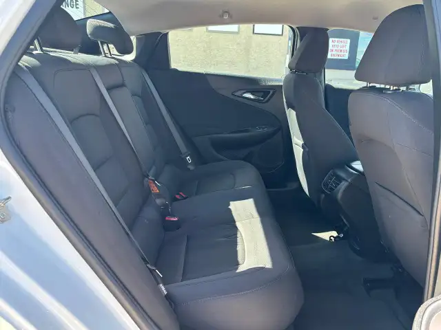 2021 Chevrolet Malibu 4DR SDN LT - Photo 16