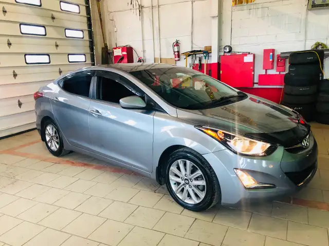 GARANTIE/ HYUNDAI ELANTRA SPORT/ TOIT OUVRANT/ COMME NEUVE/BIJOU - Photo 4