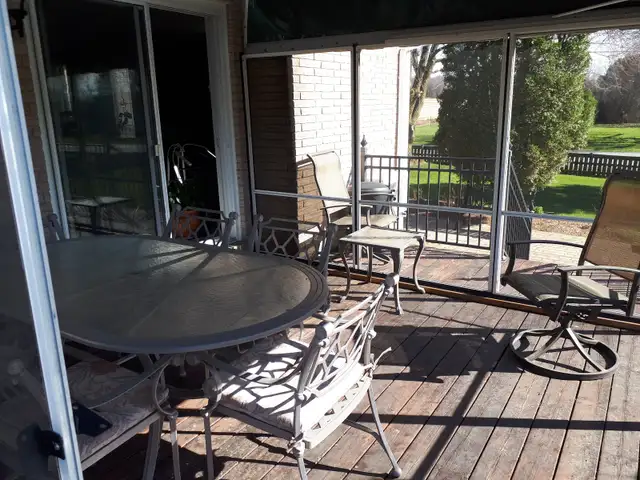 VÉRANDA MOUSTIQUAIRE 2 PORTES EN ALUMINIUM 11 PIEDS X 11 PIEDS - Photo 4