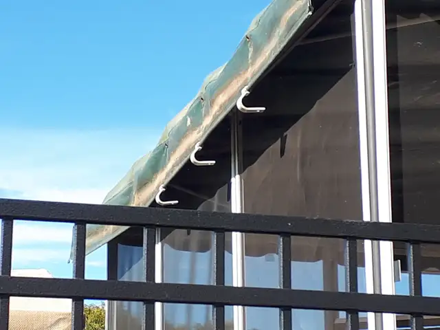 VÉRANDA MOUSTIQUAIRE 2 PORTES EN ALUMINIUM 11 PIEDS X 11 PIEDS - Photo 5