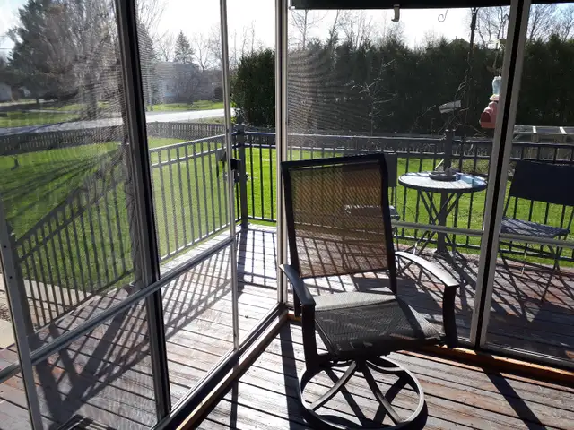 VÉRANDA MOUSTIQUAIRE 2 PORTES EN ALUMINIUM 11 PIEDS X 11 PIEDS - Photo 7